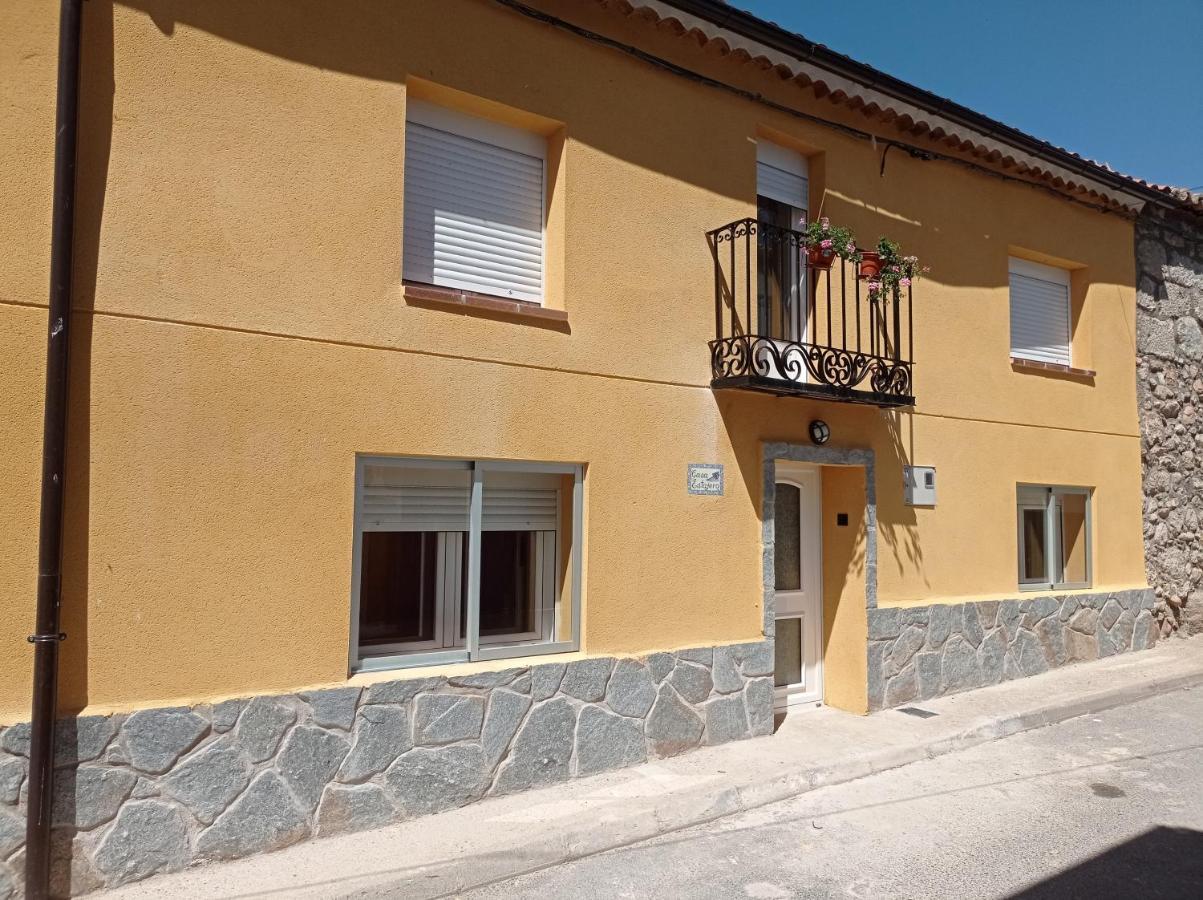 Estajero Holiday home *